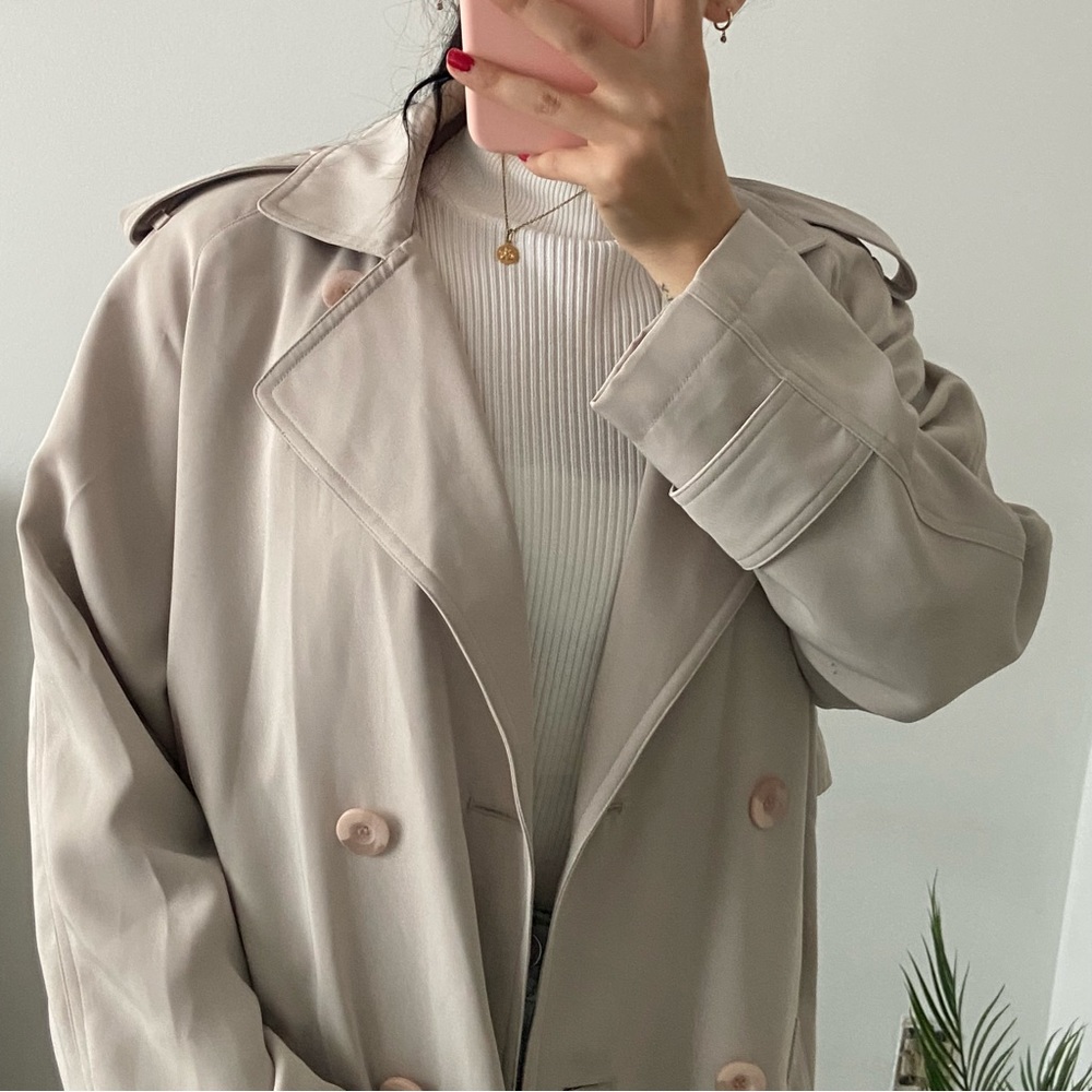 VINTAGE Beige Belted Trench Coat -Size 7 - Picture 4 of 10